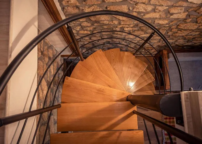 Lazini Dvori - Two Bedroom Stone House With Private Pool *