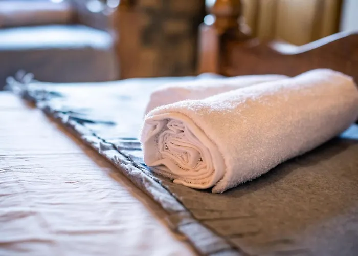 Lazini Dvori - Two Bedroom Stone House With Private Pool Villa *