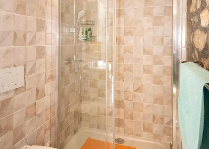 Lazini Dvori - Two Bedroom Stone House With Private Pool Villa *